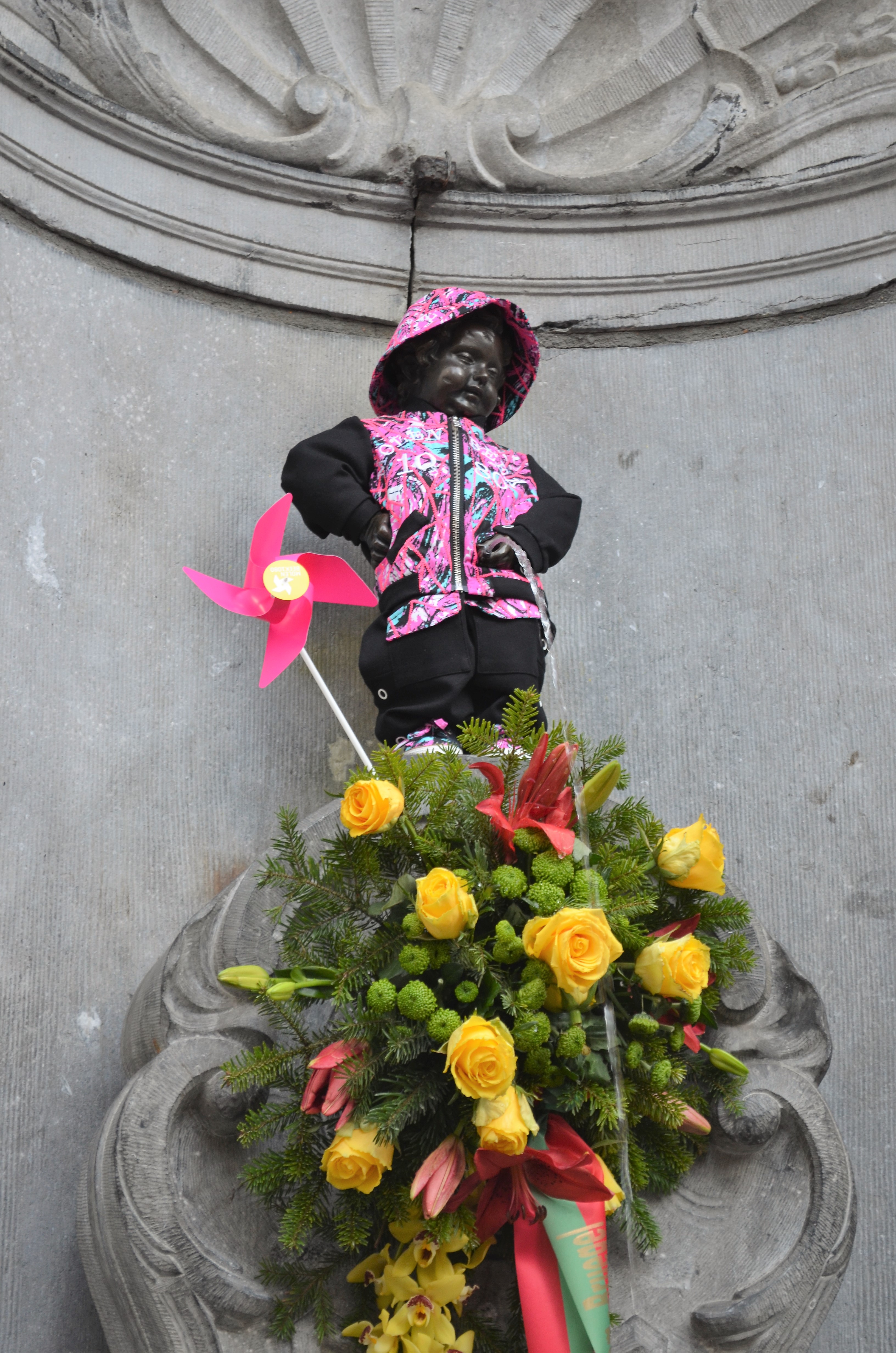 manneken pis 1080 03