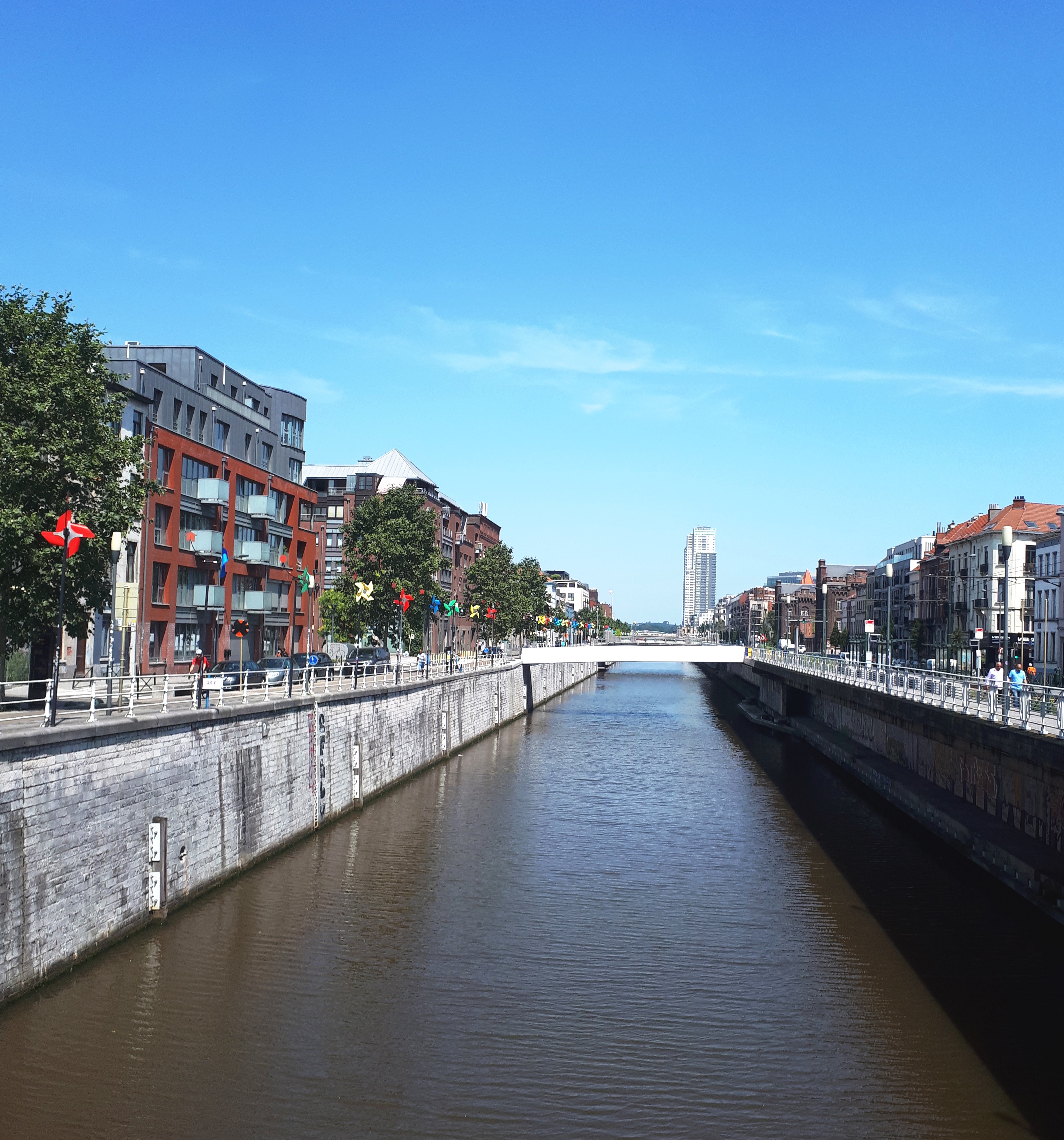 Molenbeek passerelle quai charbonnages 03 s